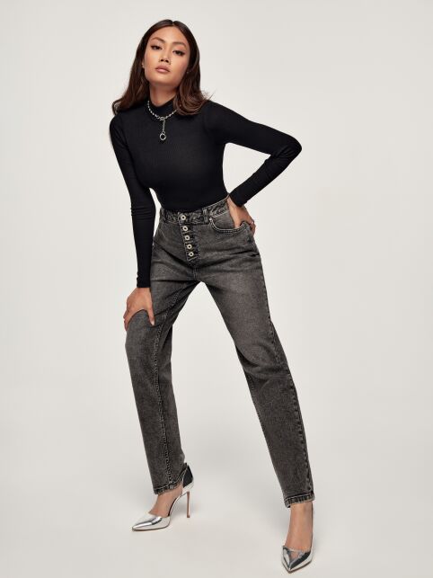Джинсы mom на пуговицах из денима оксидной варки CON-607 - купить в интернет-магазине Conte