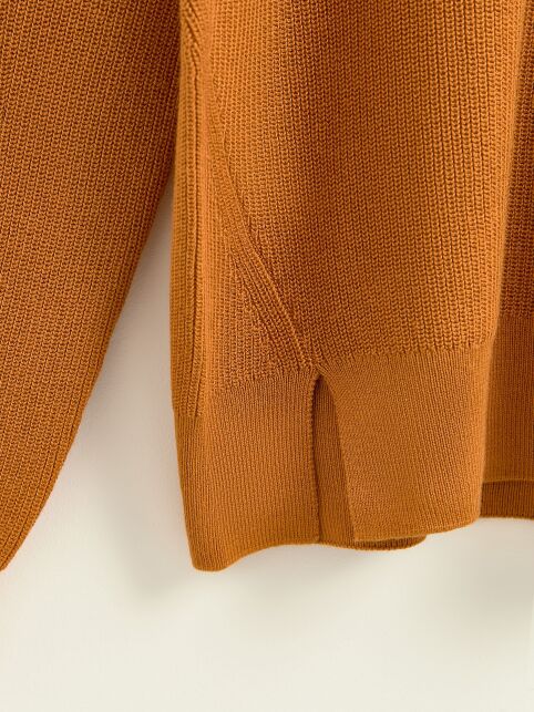 Джемпер свободного силуэта с отложным воротником стойкой LDK 24108 - купить в интернет-магазине Conte