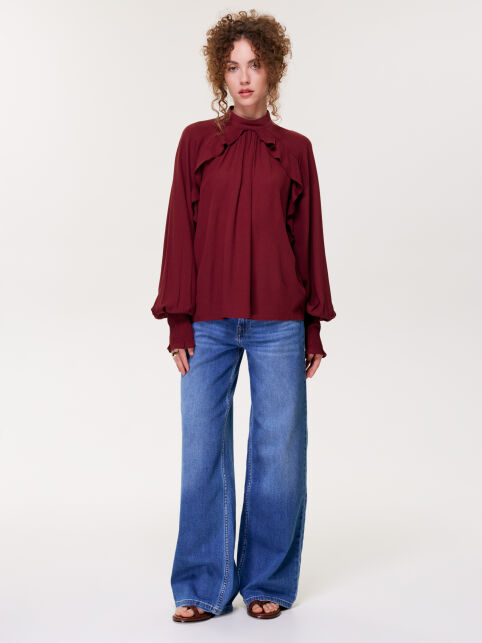 Блуза из вискозы с воланами и рукавом реглан LBL 3476 - купить в интернет-магазине Conte