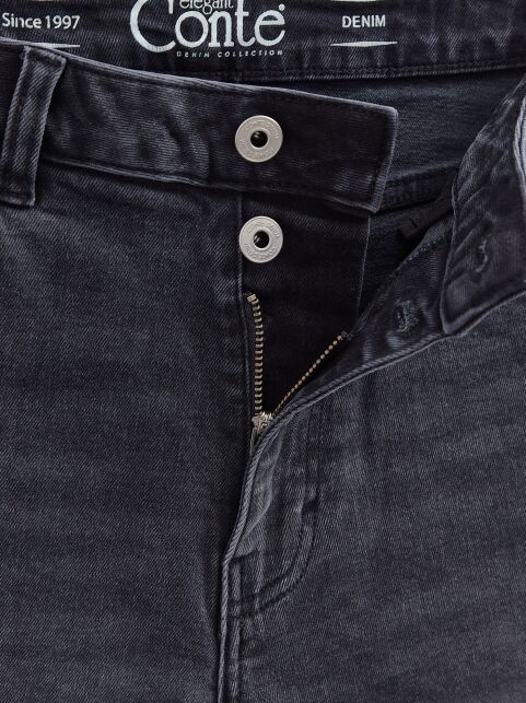 Джинсы mom с эффектом потертости и застежкой на две пуговицы CON-664 - купить в интернет-магазине Conte