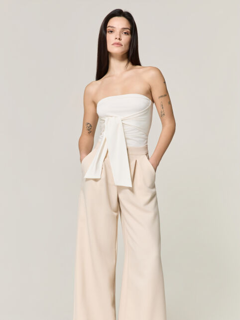 Брюки из костюмного полотна со складками по переду LBK 3326 - купить в интернет-магазине Conte