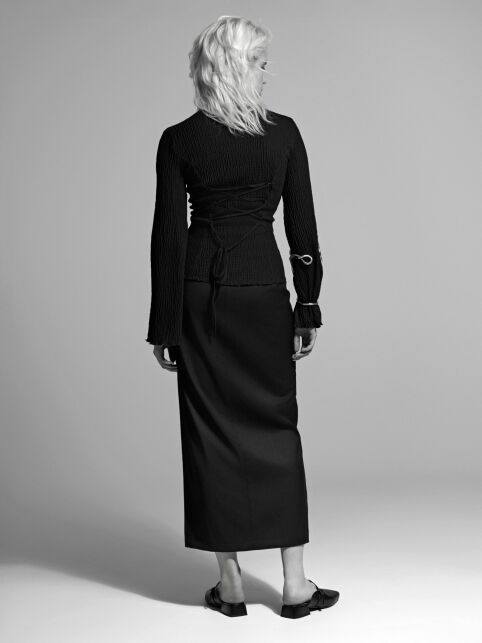 Джемпер с жатым эффектом со шнуровкой на спинке LD 3236 Джемпер с жатым эффектом со шнуровкой на спинке LD 3236 - купить в интернет-магазине Conte