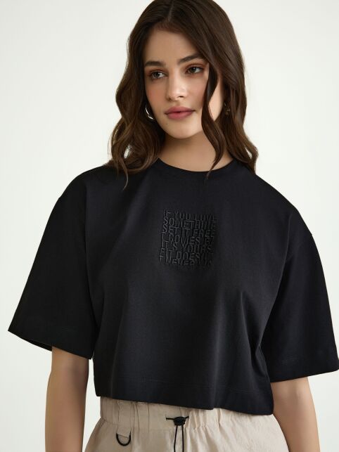 Укороченная футболка свободного кроя с вышивкой «If you love something» LD 3028 - купить в интернет-магазине Conte