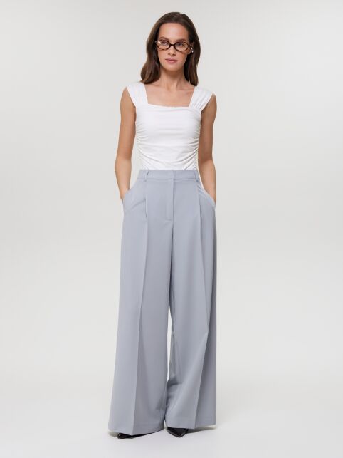 Топ с широкими бретелями и драпировкой LBL 3498 - купить в интернет-магазине Conte