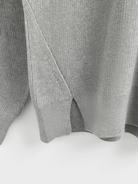 Джемпер свободного силуэта с отложным воротником стойкой LDK 24108 - купить в интернет-магазине Conte