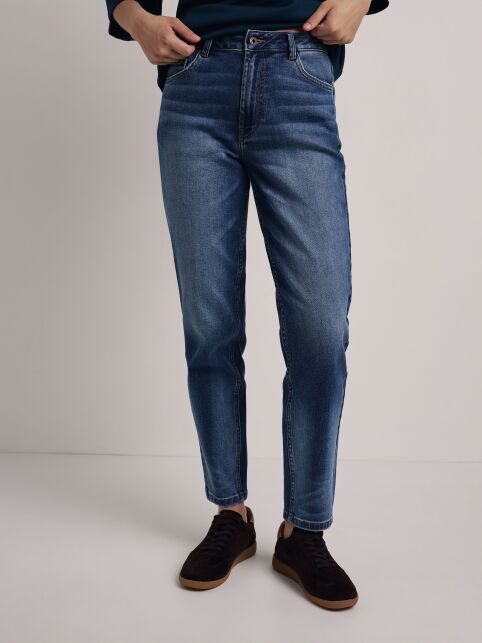 Джинсы mom с эффектами потертости CON-666 - купить в интернет-магазине Conte