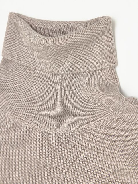 Джемпер свободного силуэта с отложным воротником стойкой LDK 24108 - купить в интернет-магазине Conte