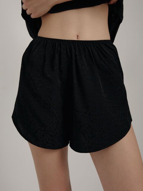 Шорты для дома из премиальной вискозы LEO LHW 2528 - купить в интернет-магазине Conte