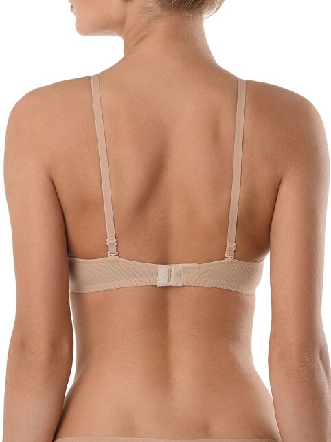 Бюстгальтер push-up на каркасах WEEKEND RB 0006 Бюстгальтер push-up на каркасах WEEKEND RB 0006 - купить в интернет-магазине Conte