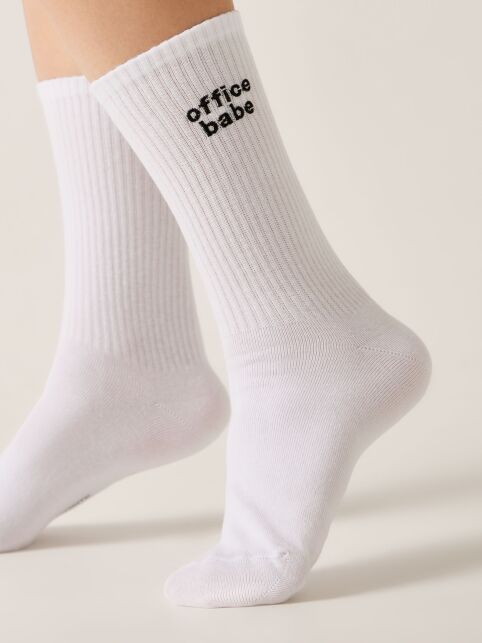 Удлиненные носки в рубчик с вышивкой «Office babe» - купить в интернет-магазине Conte