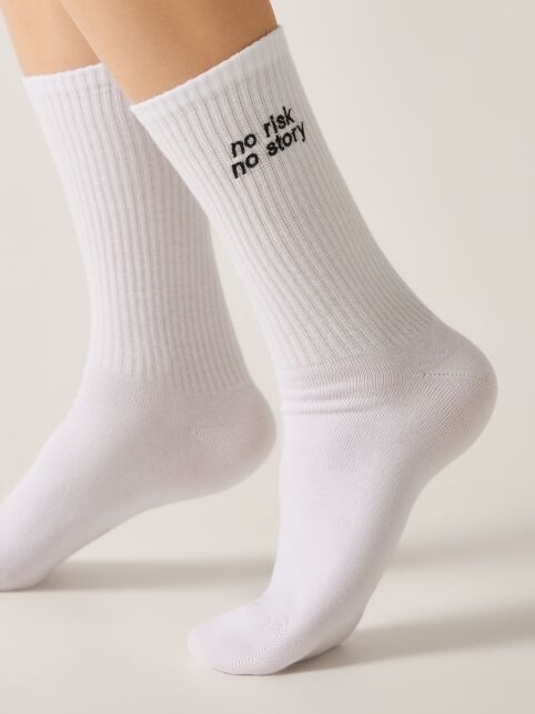 Удлиненные женские носки в рубчик с вышивкой «No risk no story» - купить в интернет-магазине Conte