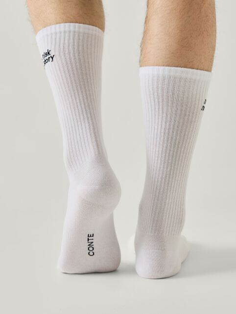 Удлиненные мужские носки в рубчик с вышивкой «No risk no story» - купить в интернет-магазине Conte
