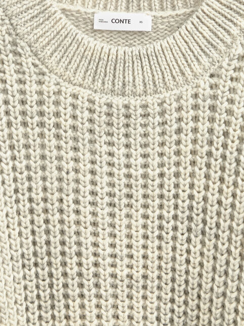 Джемпер умеренно свободного силуэта из пряжи с шерстью LDK 24137 - купить в интернет-магазине Conte