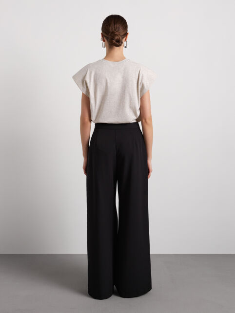 Широкие брюки из костюмной ткани со складками LBK 3402 - купить в интернет-магазине Conte