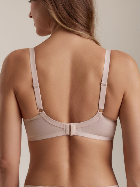 Бюстгальтер с дублированной чашкой на каркасах Comfort plus RB5194 - купить в интернет-магазине Conte
