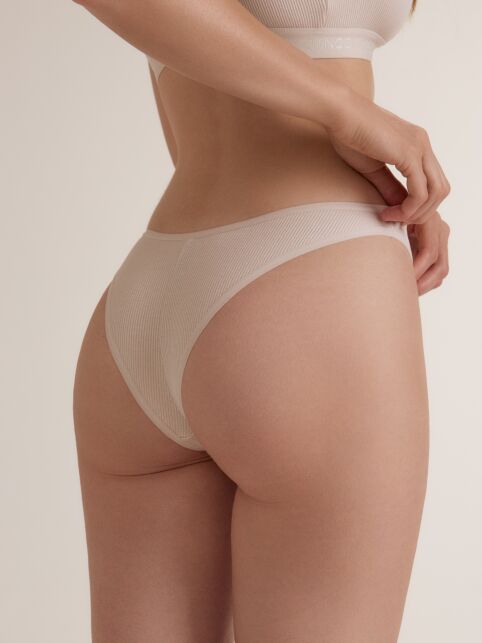 Трусы бразилиано в рубчик из вискозы ACTIVE SHAPE LBR 3186 - купить в интернет-магазине Conte