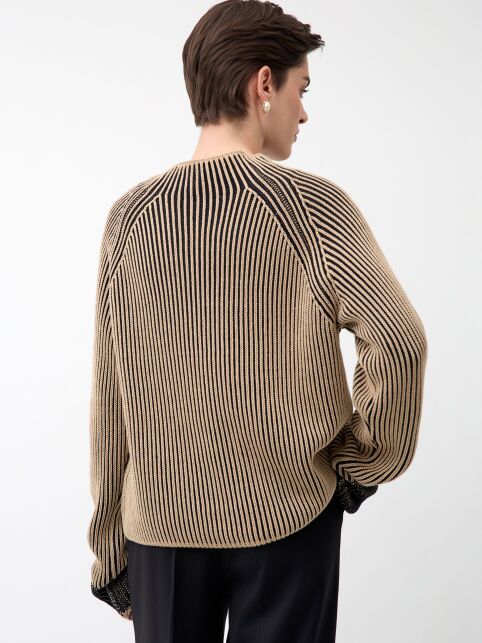 Джемпер объёмного силуэта с воротником стойкой из пряжи с хлопком LDK 24121 - купить в интернет-магазине Conte