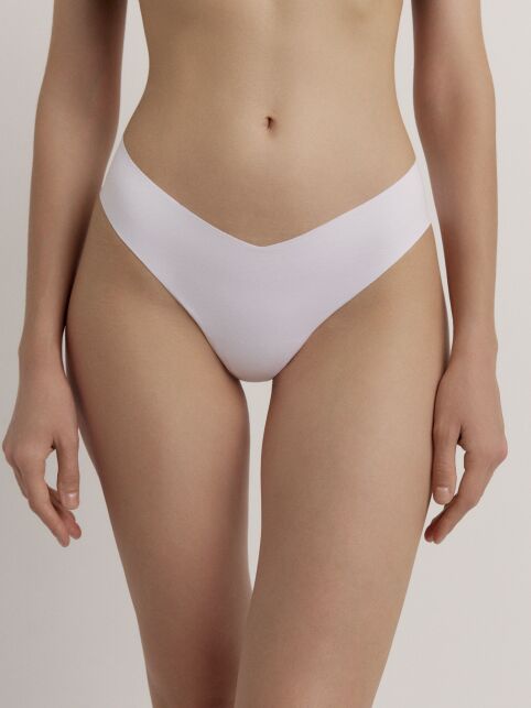 Бесшовные Трусы "бразилиана" с V-образной линией талии INVISIBLE LBR 1226 - купить в интернет-магазине Conte