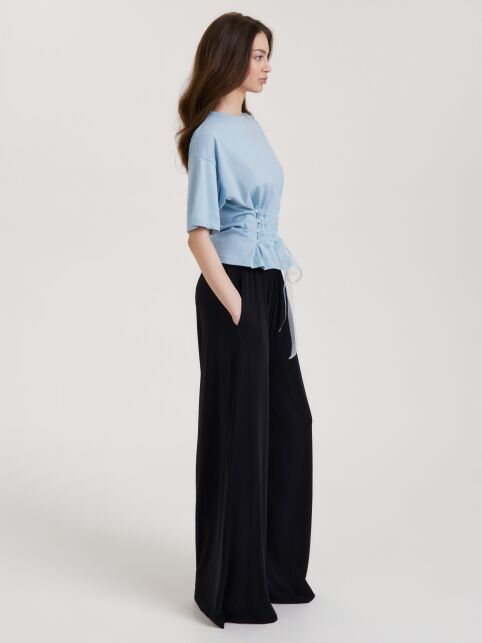 Хлопковая футболка со шнуровкой по переду LD 3445 - купить в интернет-магазине Conte