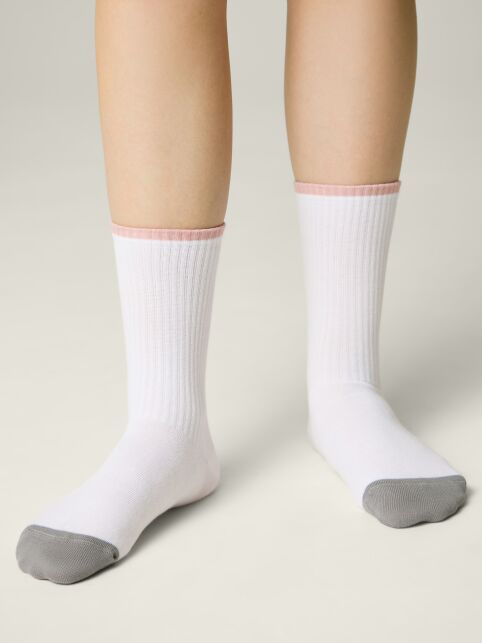 Удлиненные носки с яркой линией на резинке - купить в интернет-магазине Conte